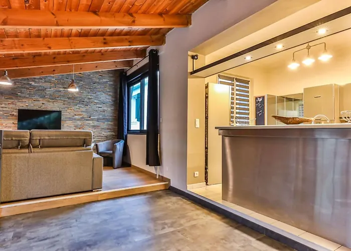 L'atypique - Piscine Interieure - Wifi * Challans